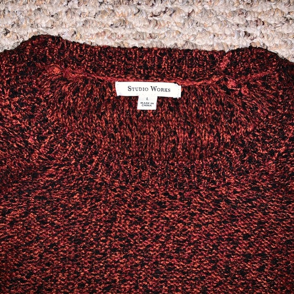 worn once! Warm cozy sweater - Picture 2 of 2